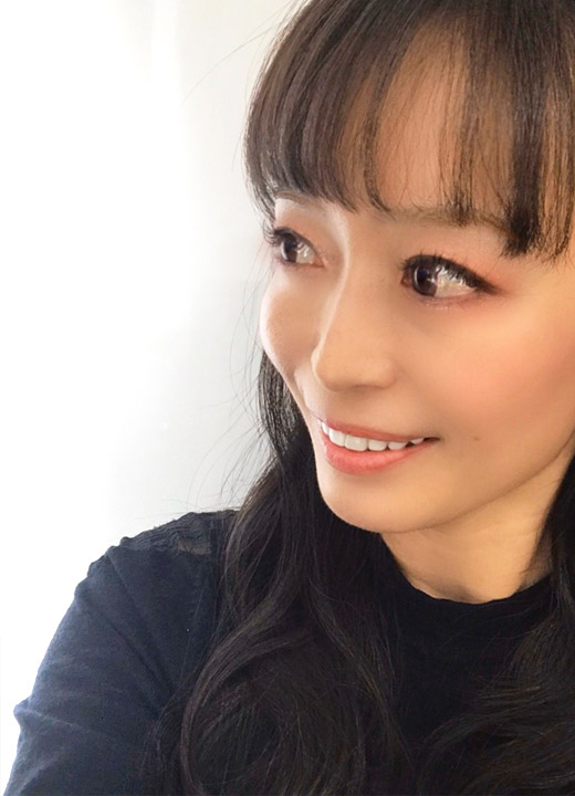 代表者<br />
島津 慶子（Shimazu Keiko）